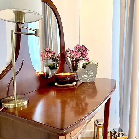 Al-dom Awangardia 207 *