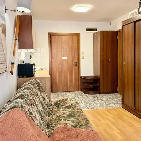 Al-dom Awangardia 207 * Колобжег