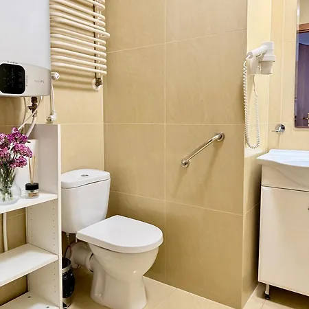 아파트 Al-dom Awangardia 207